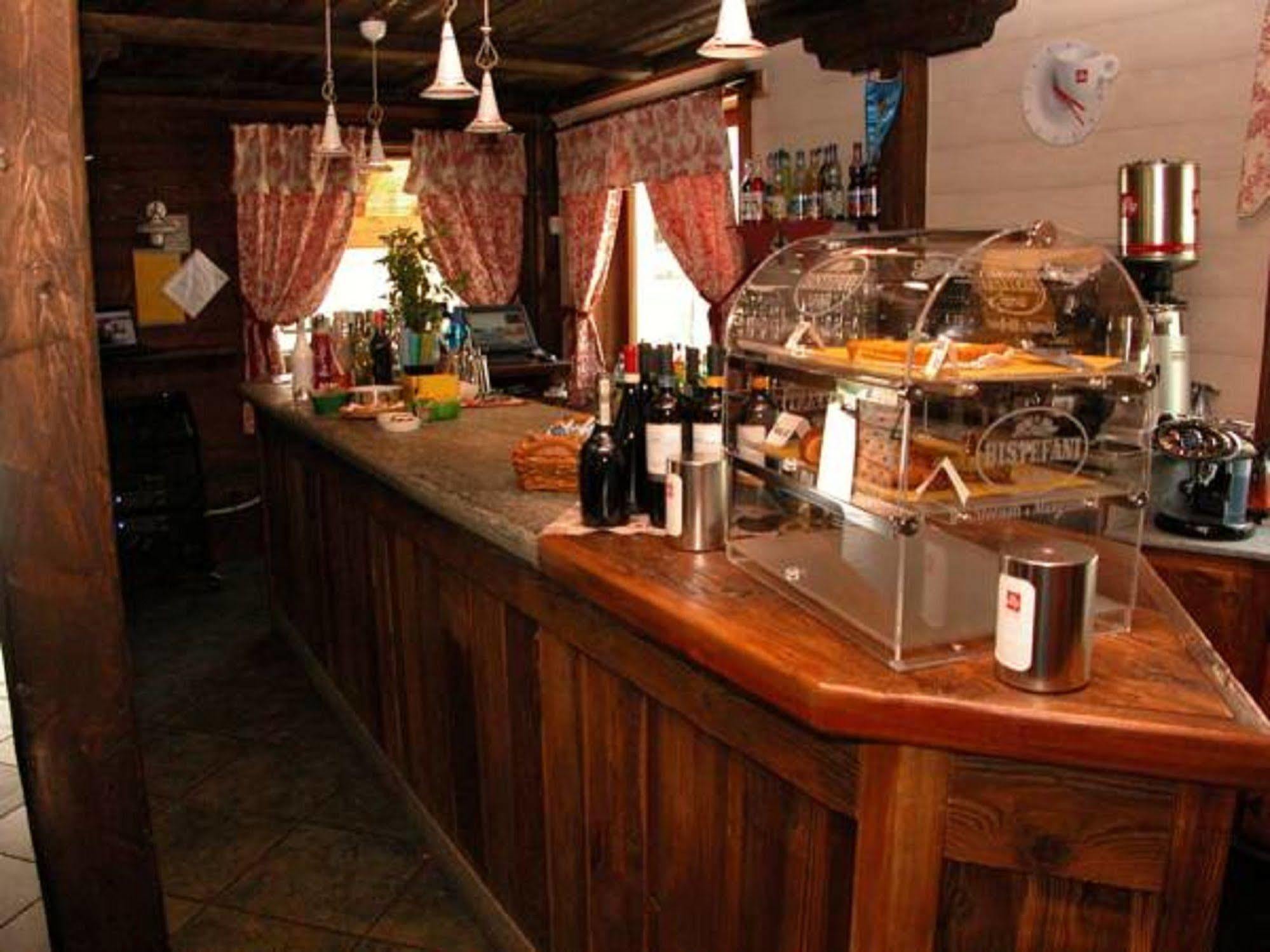 蒙蒂奥韦特 小房子旅馆酒店 外观 照片